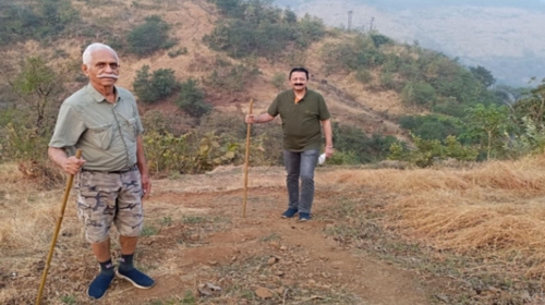 Dr. Sanjay Deshmukh- an Ecologist by training,  and currently Professor of Life Sciences (& formerly, Vice-Chancellor of) University of Mumbai, who lauded SVT and its standardisation at field level